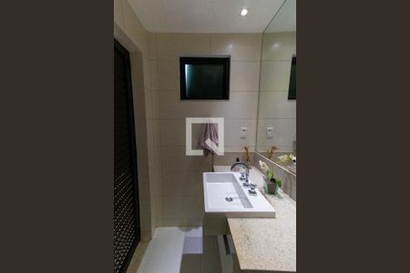 Casa à venda com 265m², 5 quartos e 2 vagas Casa à venda com 265m², 5 quartos e 2 vagasBanheiro Externo