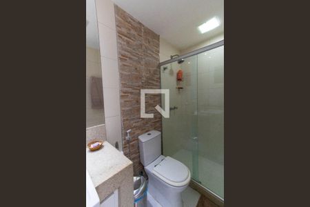 Casa à venda com 265m², 5 quartos e 2 vagas Casa à venda com 265m², 5 quartos e 2 vagasBanheiro Externo