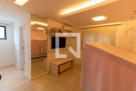 Casa à venda com 265m², 5 quartos e 2 vagas Casa à venda com 265m², 5 quartos e 2 vagasSuíte 4