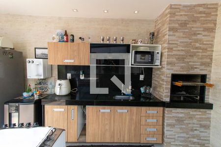 Casa à venda com 265m², 5 quartos e 2 vagas Casa à venda com 265m², 5 quartos e 2 vagasÁrea gourmet