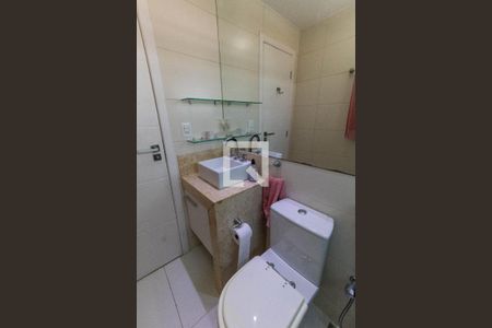 Casa à venda com 265m², 5 quartos e 2 vagas Casa à venda com 265m², 5 quartos e 2 vagasBanheiro da Suíte 5