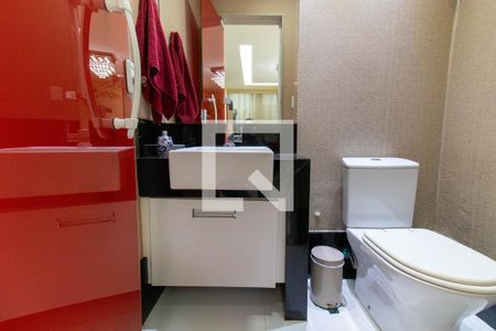 Casa à venda com 265m², 5 quartos e 2 vagas Casa à venda com 265m², 5 quartos e 2 vagasLavabo