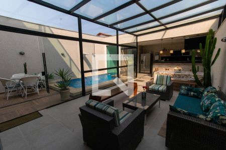 Casa à venda com 265m², 5 quartos e 2 vagas Casa à venda com 265m², 5 quartos e 2 vagasÁrea gourmet