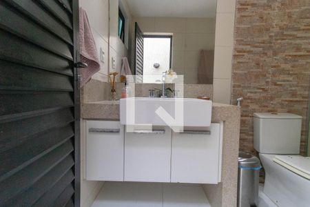 Casa à venda com 265m², 5 quartos e 2 vagas Casa à venda com 265m², 5 quartos e 2 vagasBanheiro Externo