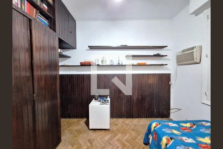 Apartamento à venda com 194m², 4 quartos e sem vagaQuarto 3