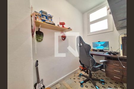 Apartamento à venda com 194m², 4 quartos e sem vagaEscritório 1