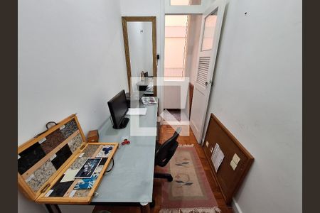 Apartamento à venda com 194m², 4 quartos e sem vagaEscritório 2