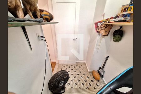 Apartamento à venda com 194m², 4 quartos e sem vagaEscritório 1