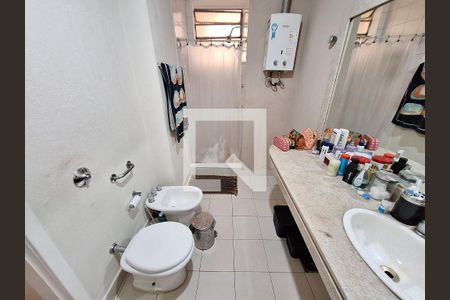 Apartamento à venda com 194m², 4 quartos e sem vagaBanheiro 2