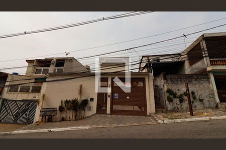 Apartamento à venda com 47m², 2 quartos e 1 vaga Apartamento à venda com 47m², 2 quartos e 1 vagaFachada