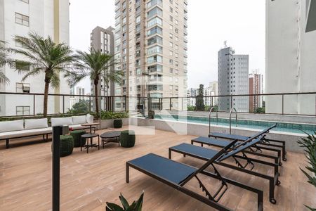 Studio à venda com 26m², 1 quarto e sem vaga Studio à venda com 26m², 1 quarto e sem vagaPiscina