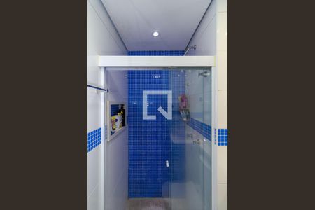 Apartamento à venda com 52m², 2 quartos e 1 vaga Apartamento à venda com 52m², 2 quartos e 1 vagaBanheiro