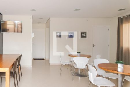 Apartamento à venda com 52m², 2 quartos e 1 vaga Apartamento à venda com 52m², 2 quartos e 1 vagaÁrea comum - Salão de festas