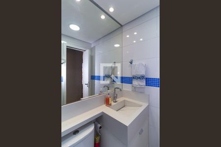 Apartamento à venda com 52m², 2 quartos e 1 vaga Apartamento à venda com 52m², 2 quartos e 1 vagaBanheiro