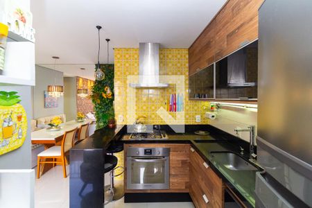 Apartamento à venda com 52m², 2 quartos e 1 vaga Apartamento à venda com 52m², 2 quartos e 1 vagaCozinha