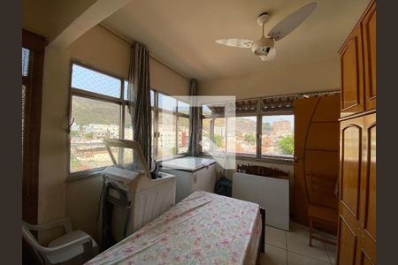 Apartamento à venda com 210m², 4 quartos e 1 vaga Apartamento à venda com 210m², 4 quartos e 1 vagaQuarto 4