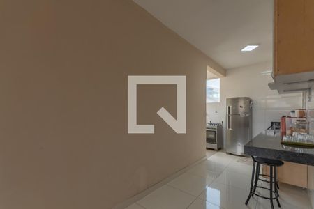 Casa à venda com 101m², 2 quartos e 2 vagas Casa à venda com 101m², 2 quartos e 2 vagasCozinha