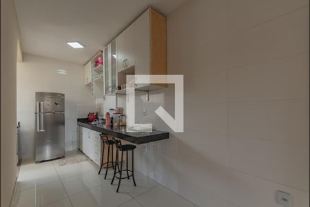 Casa à venda com 101m², 2 quartos e 2 vagas Casa à venda com 101m², 2 quartos e 2 vagasCozinha