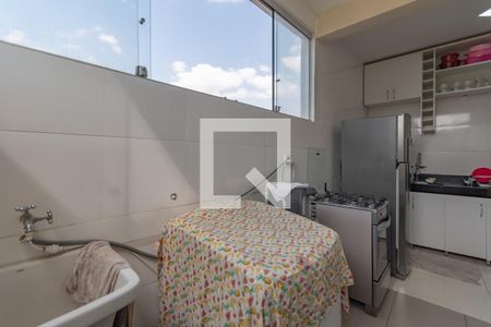 Casa à venda com 101m², 2 quartos e 2 vagas Casa à venda com 101m², 2 quartos e 2 vagasÁrea de Serviço