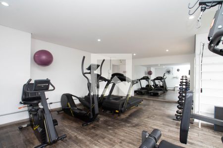 Apartamento para alugar com 60m², 2 quartos e 1 vaga Apartamento para alugar com 60m², 2 quartos e 1 vagaAcademia