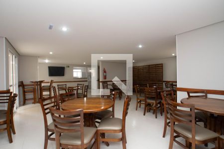 Apartamento para alugar com 60m², 2 quartos e 1 vaga Apartamento para alugar com 60m², 2 quartos e 1 vagaÁrea comum - Salão de festas