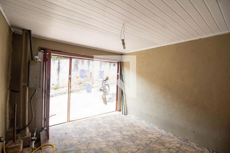 Garagem de casa para alugar com 2 quartos, 300m² em Helena Maria, Osasco