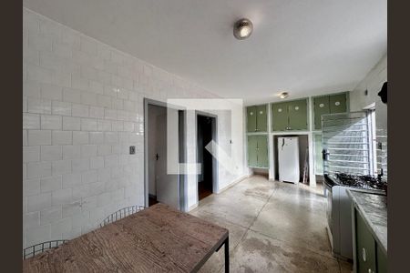 Casa à venda com 231m², 3 quartos e 4 vagasCozinha