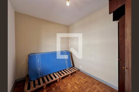 Casa à venda com 231m², 3 quartos e 4 vagasQuarto de Serviço