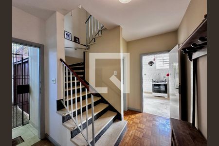 Casa à venda com 231m², 3 quartos e 4 vagasHall Entrada