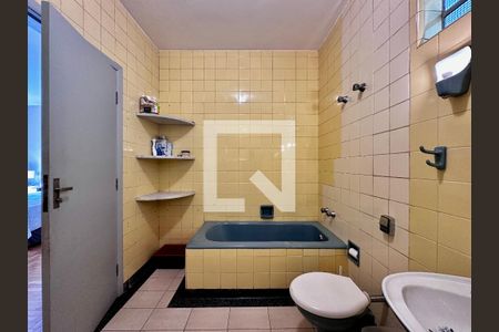 Casa à venda com 231m², 3 quartos e 4 vagasBanheiro Suíte