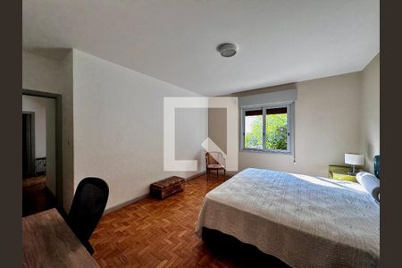 Casa à venda com 231m², 3 quartos e 4 vagasSuíte