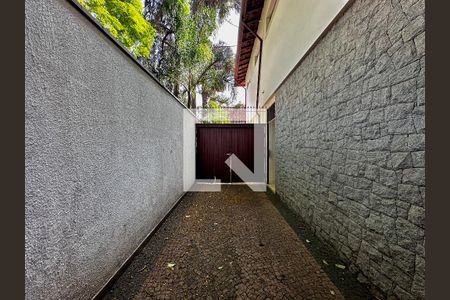 Casa à venda com 231m², 3 quartos e 4 vagasQuintal