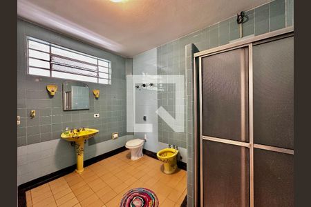 Casa à venda com 231m², 3 quartos e 4 vagasBanheiro Social