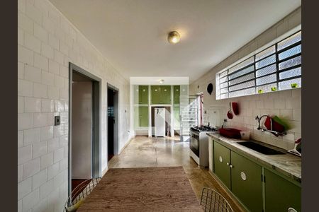 Casa à venda com 231m², 3 quartos e 4 vagasCozinha