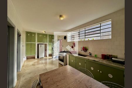 Casa à venda com 231m², 3 quartos e 4 vagasCozinha