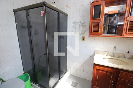 Casa à venda com 150m², 4 quartos e 4 vagasBanheiro da Suíte 1