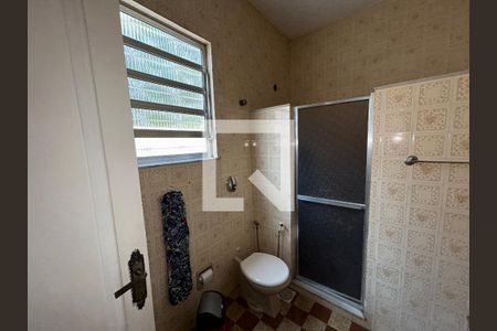 Casa à venda com 150m², 4 quartos e 4 vagasBanheiro