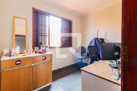 Casa à venda com 102m², 3 quartos e 2 vagas Casa à venda com 102m², 3 quartos e 2 vagasQuarto 2