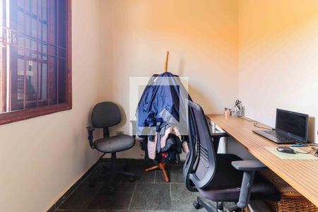 Casa à venda com 102m², 3 quartos e 2 vagas Casa à venda com 102m², 3 quartos e 2 vagasQuarto 2