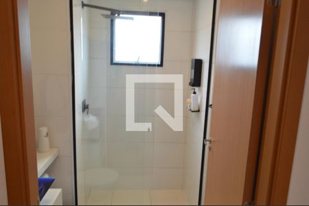 Apartamento para alugar com 48m², 2 quartos e 1 vaga Apartamento para alugar com 48m², 2 quartos e 1 vagaBanheiro