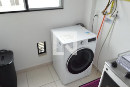 Apartamento para alugar com 48m², 2 quartos e 1 vaga Apartamento para alugar com 48m², 2 quartos e 1 vagaÁrea de Serviço