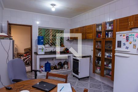 Casa à venda com 87m², 2 quartos e 3 vagas Casa à venda com 87m², 2 quartos e 3 vagasCozinha