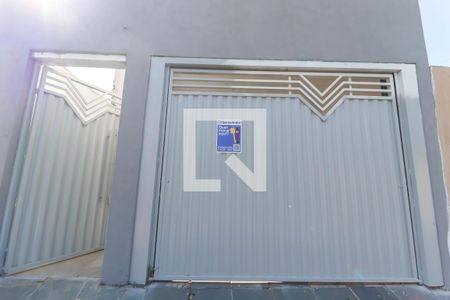 Casa à venda com 160m², 4 quartos e 2 vagasFachada