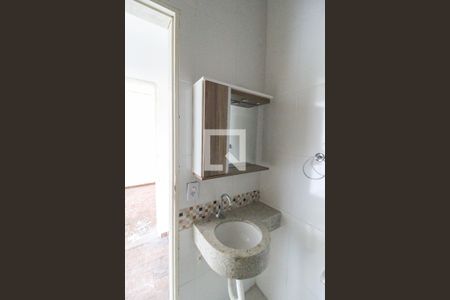 Casa à venda com 160m², 4 quartos e 2 vagasBanheiro