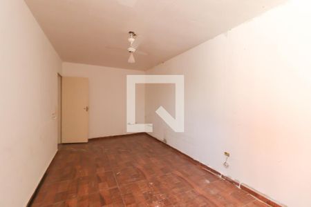 Casa à venda com 160m², 4 quartos e 2 vagasSuíte