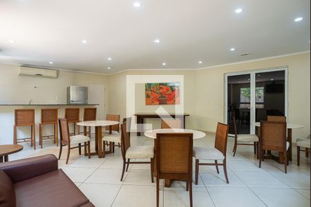 Apartamento à venda com 61m², 2 quartos e 1 vaga Apartamento à venda com 61m², 2 quartos e 1 vagaÁrea comum - Salão de festas