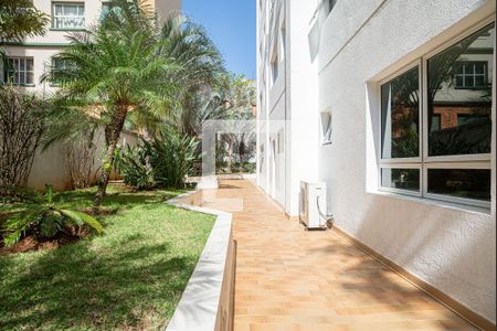 Apartamento à venda com 61m², 2 quartos e 1 vaga Apartamento à venda com 61m², 2 quartos e 1 vagaÁrea comum - Pátio/Jardim