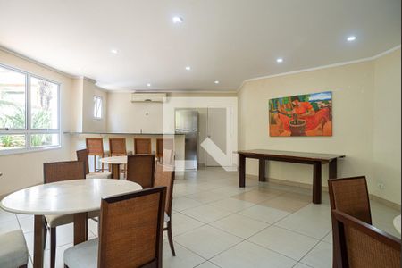 Apartamento à venda com 61m², 2 quartos e 1 vaga Apartamento à venda com 61m², 2 quartos e 1 vagaÁrea comum - Salão de festas