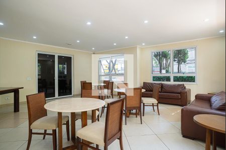 Apartamento à venda com 61m², 2 quartos e 1 vaga Apartamento à venda com 61m², 2 quartos e 1 vagaÁrea comum - Salão de festas