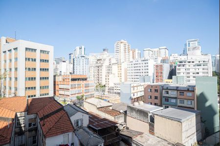Apartamento à venda com 61m², 2 quartos e 1 vaga Apartamento à venda com 61m², 2 quartos e 1 vagaVista da Varanda da Sala